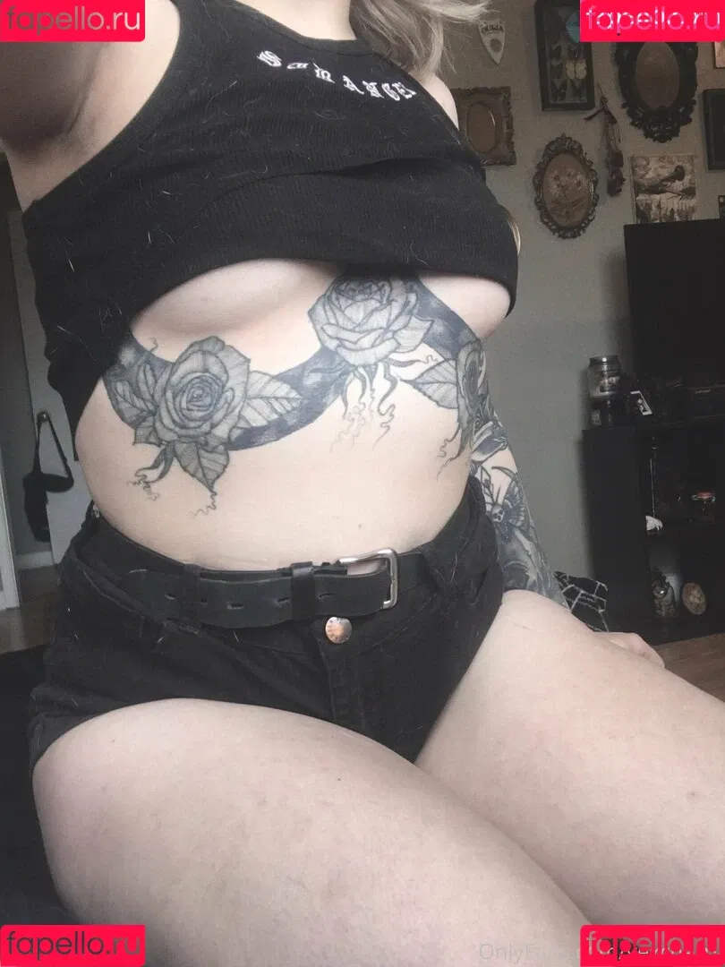 vexcherry Onlyfans Photo Gallery 