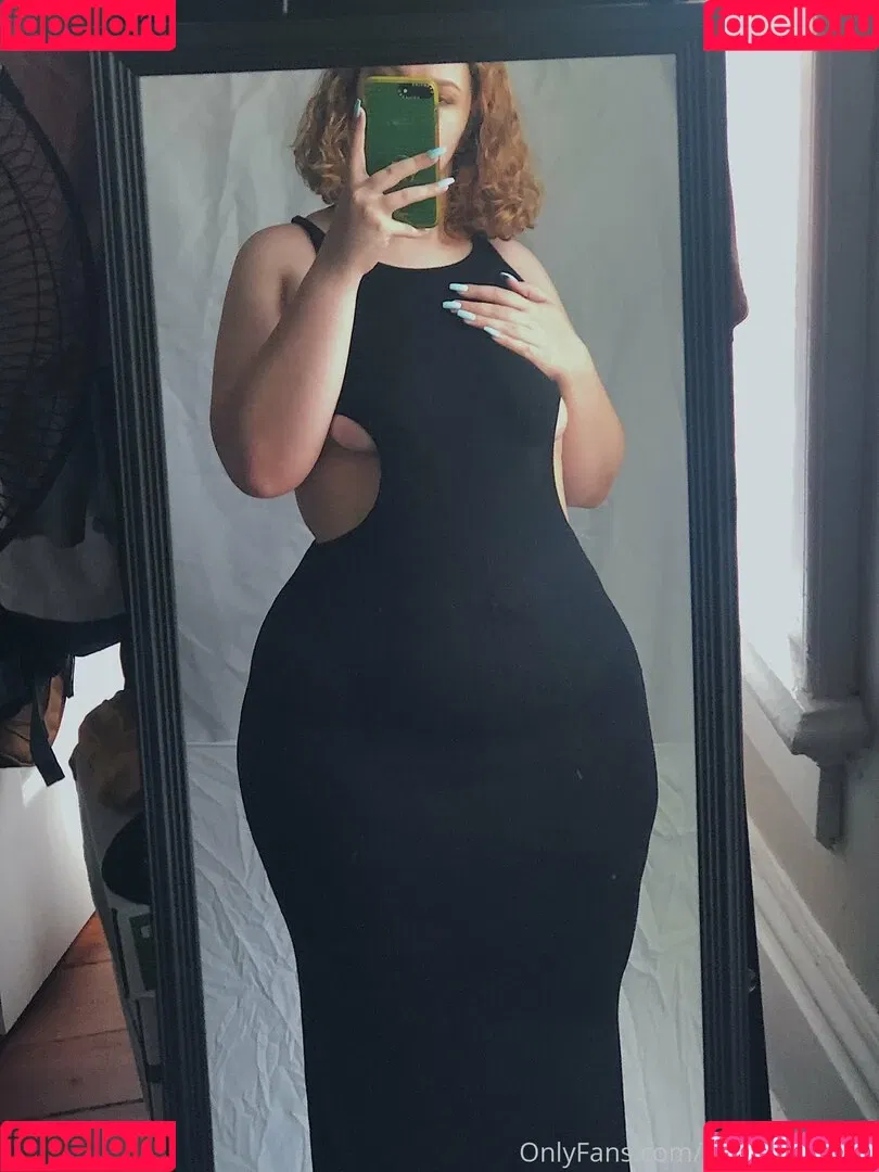 sweeet_v_free Onlyfans Photo Gallery 