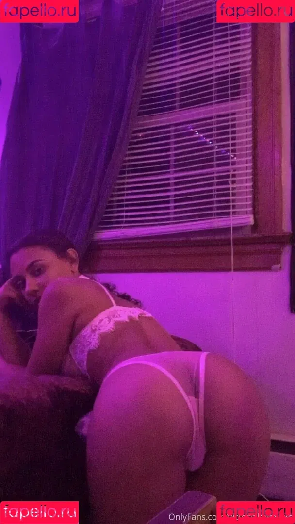victorialovexoxo Onlyfans Photo Gallery 