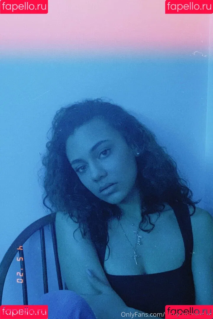 victorialovexoxo Onlyfans Photo Gallery 