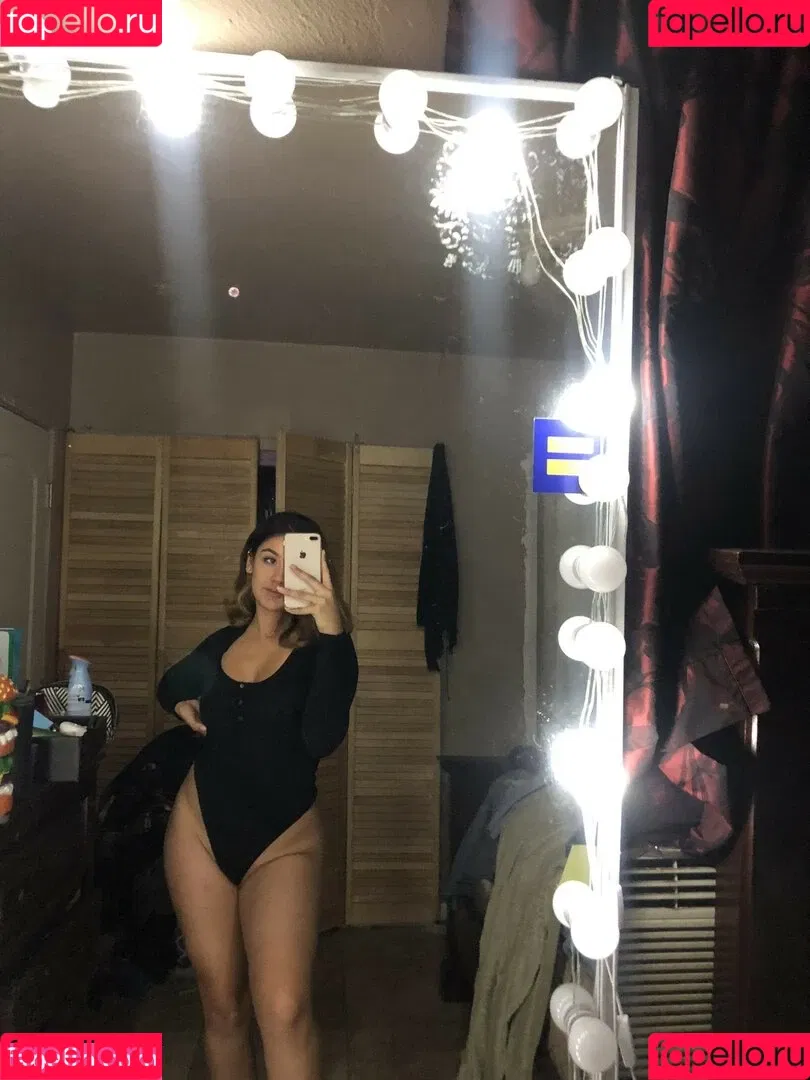 Latina California Girl Onlyfans Photo Gallery 