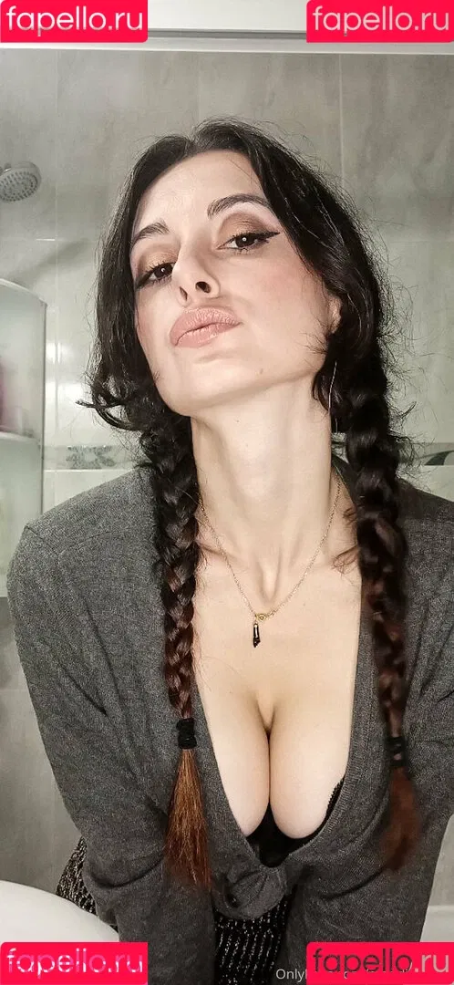 maddiesohot Onlyfans Photo Gallery 