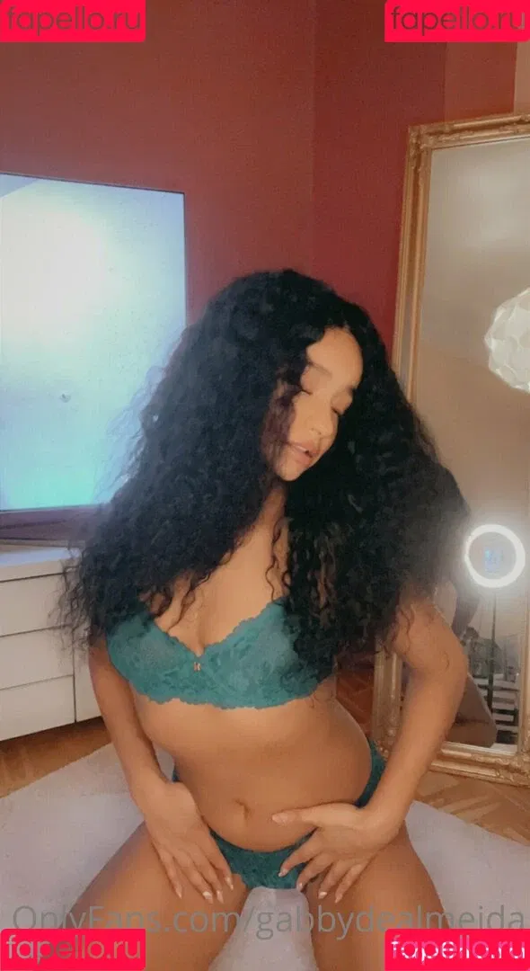 gabbydealmeida Onlyfans Photo Gallery 