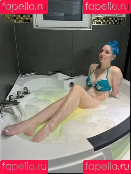 BloodyNyuu Onlyfans Photo Gallery 