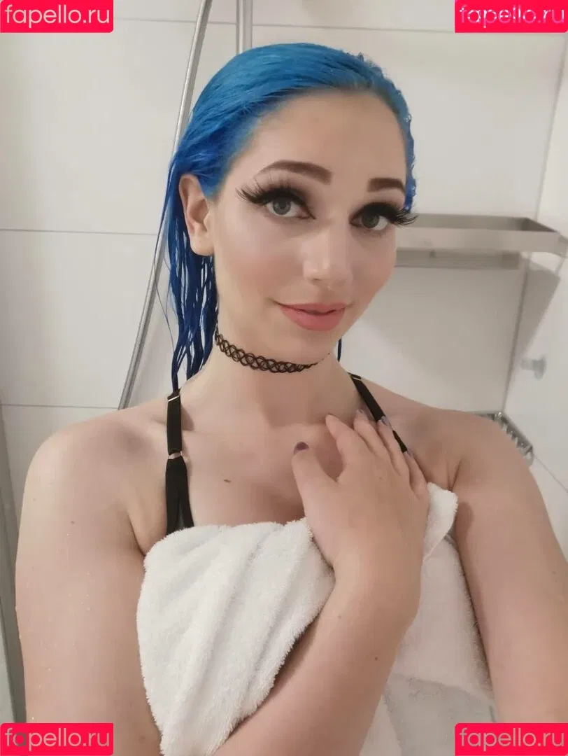 BloodyNyuu Onlyfans Photo Gallery 