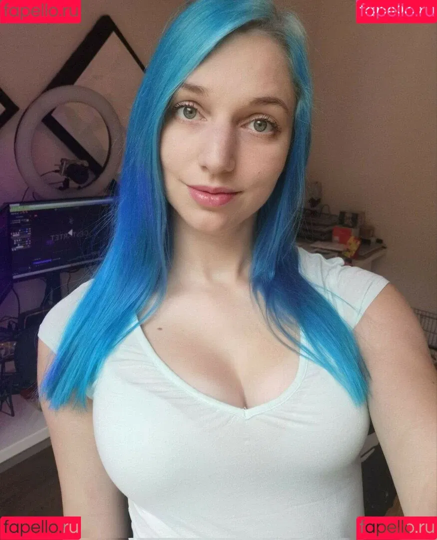 BloodyNyuu Onlyfans Photo Gallery 