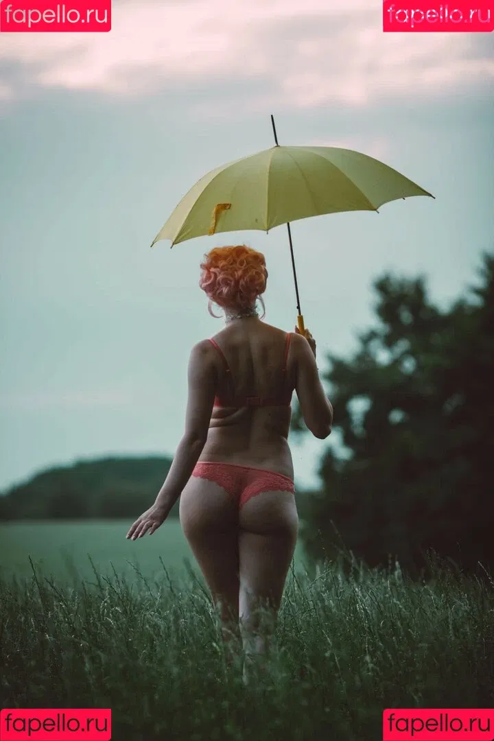 BloodyNyuu Onlyfans Photo Gallery 