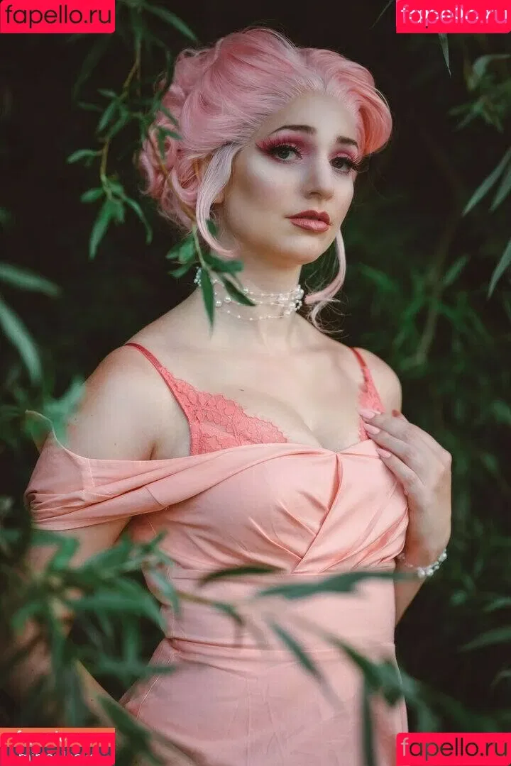 BloodyNyuu Onlyfans Photo Gallery 