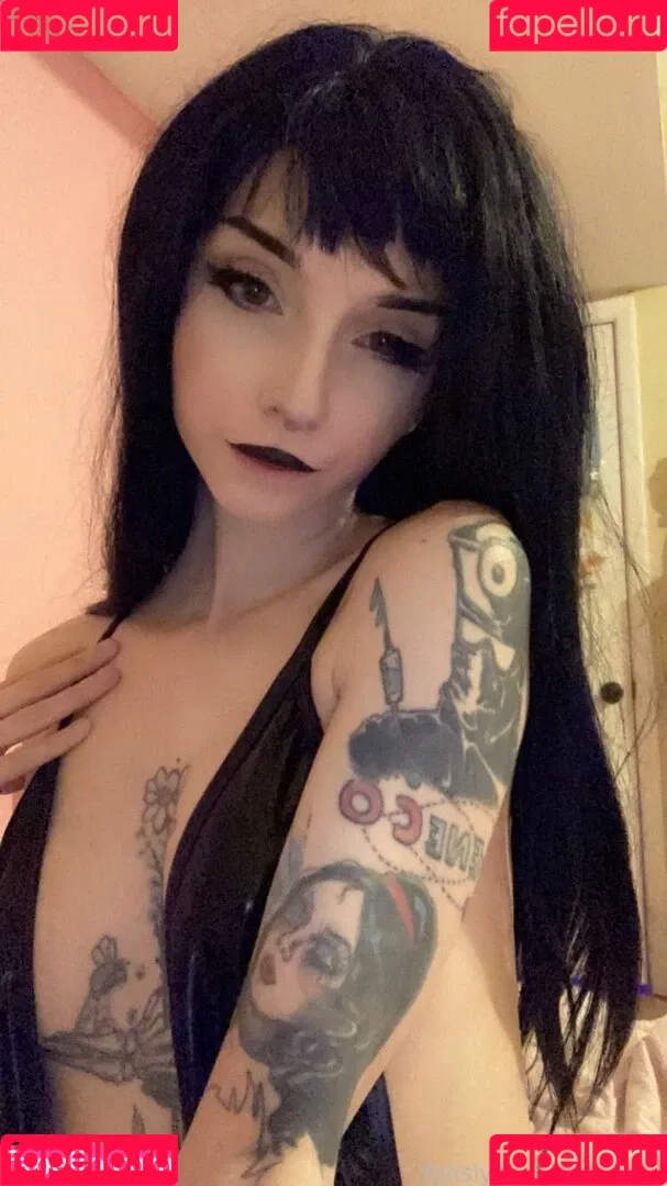 Rengekko Cosplay Onlyfans Photo Gallery 