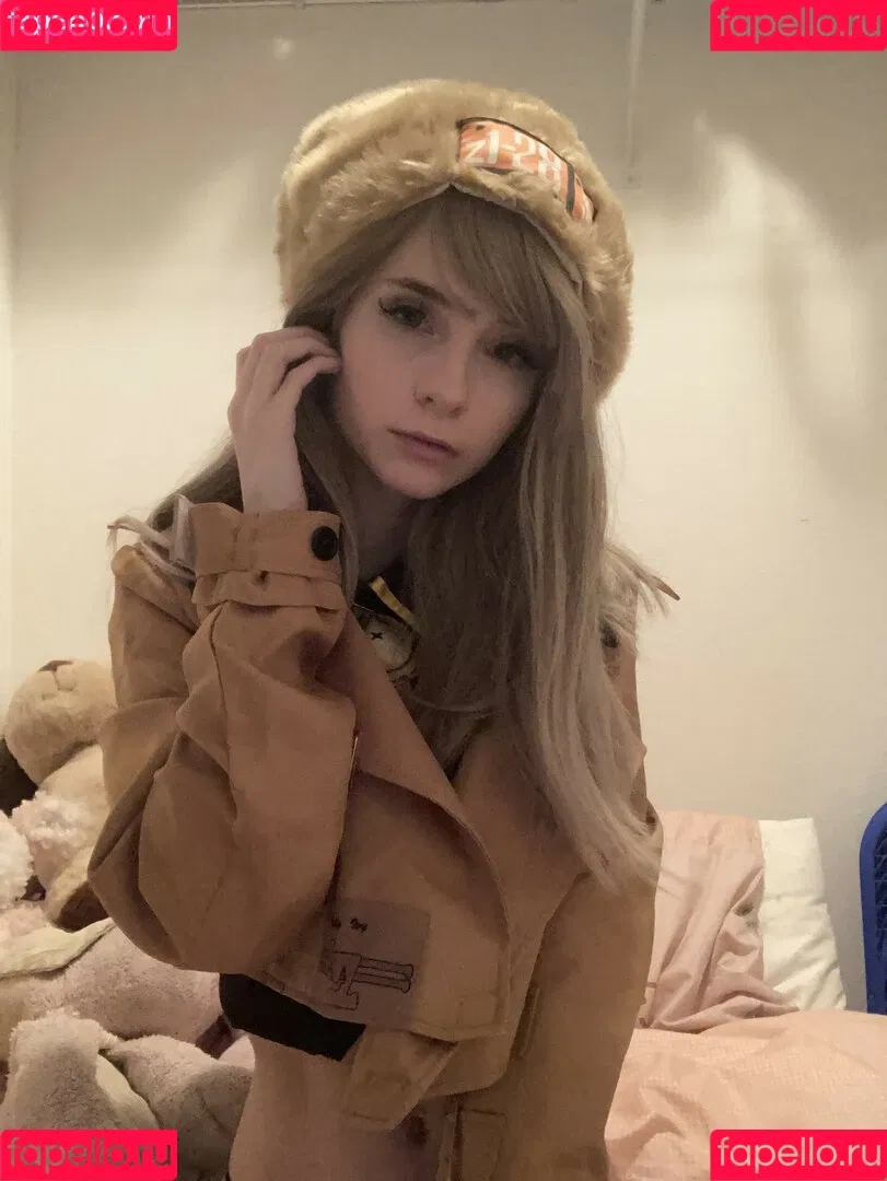 Rengekko Cosplay Onlyfans Photo Gallery 