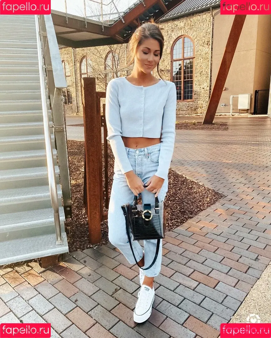 Hailey Lower Onlyfans Photo Gallery 