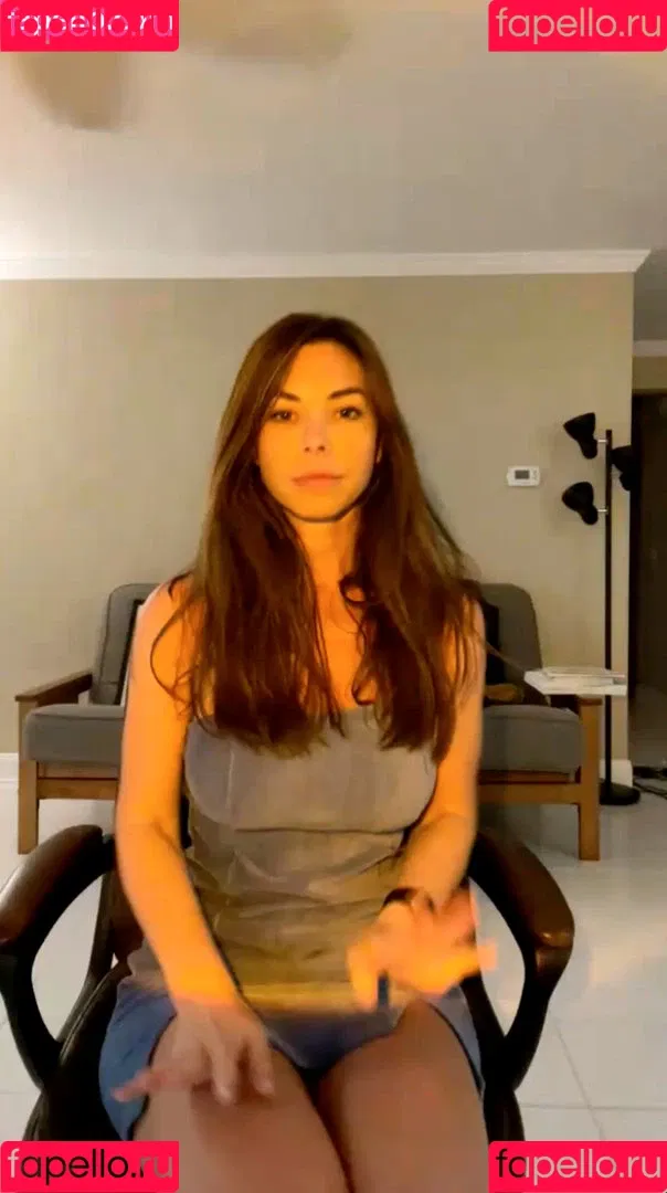 Katee Owen Onlyfans Photo Gallery 