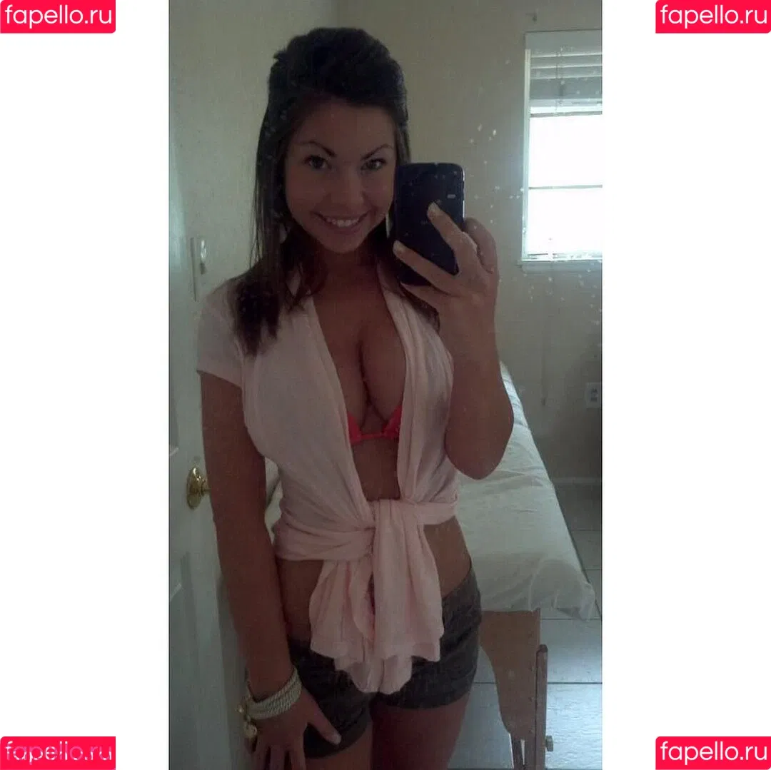 Katee Owen Onlyfans Photo Gallery 