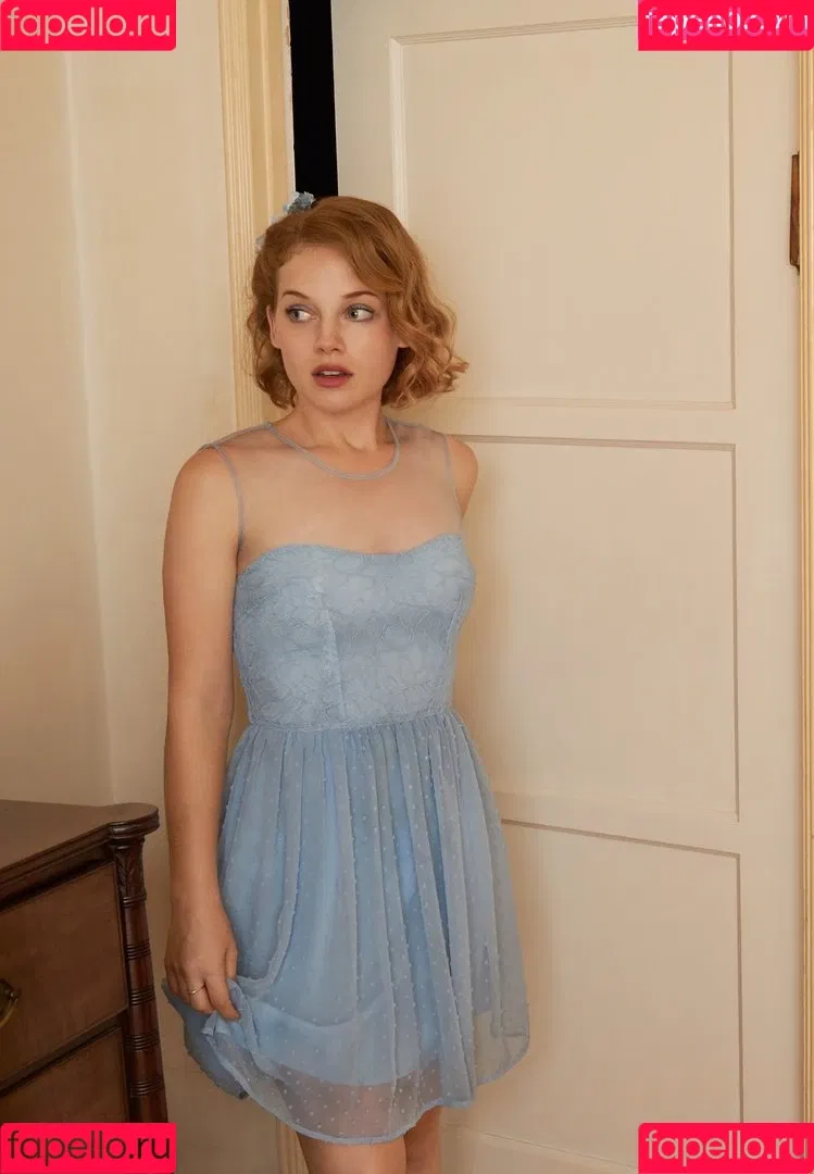 Jane Levy Onlyfans Photo Gallery 