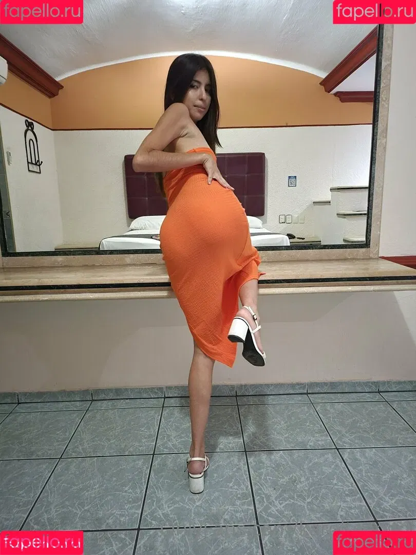karolteengdl Onlyfans Photo Gallery 