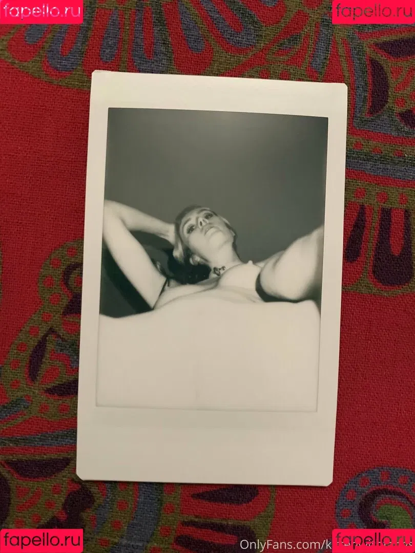 kittenwithfangsfree Onlyfans Photo Gallery 