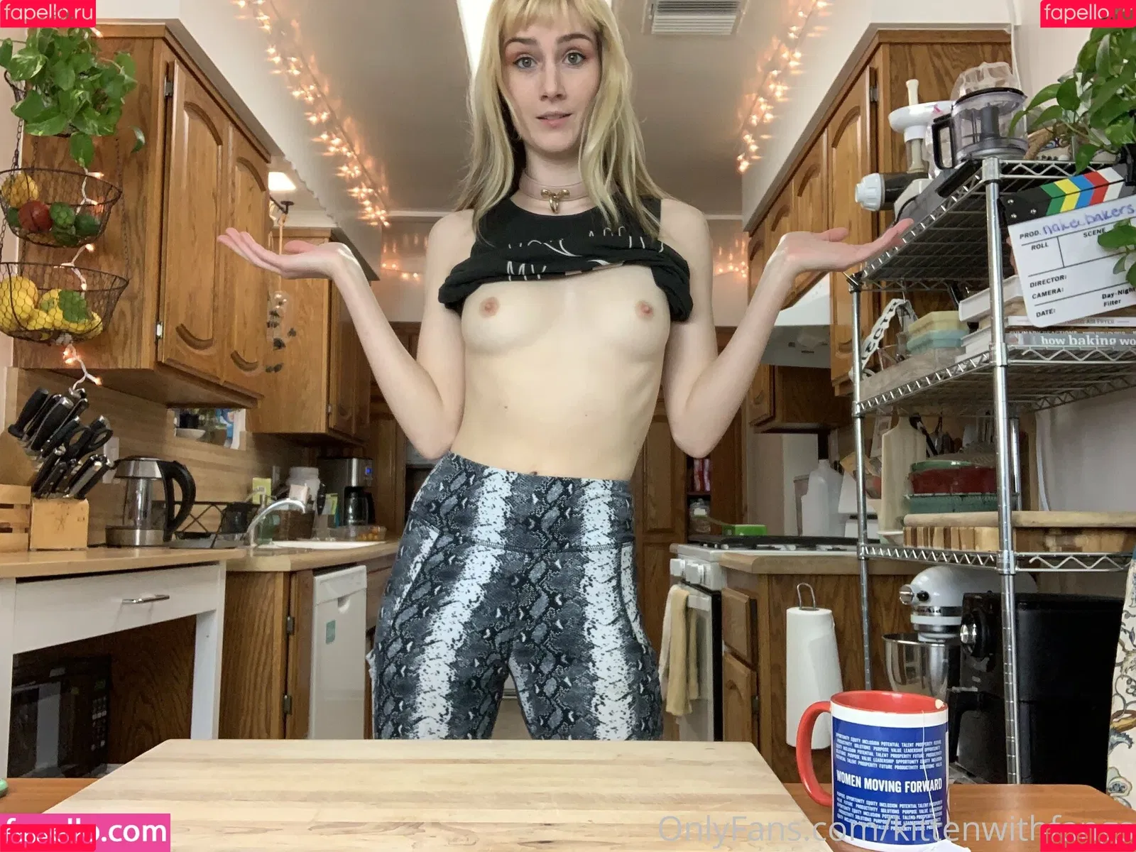 kittenwithfangsfree Onlyfans Photo Gallery 