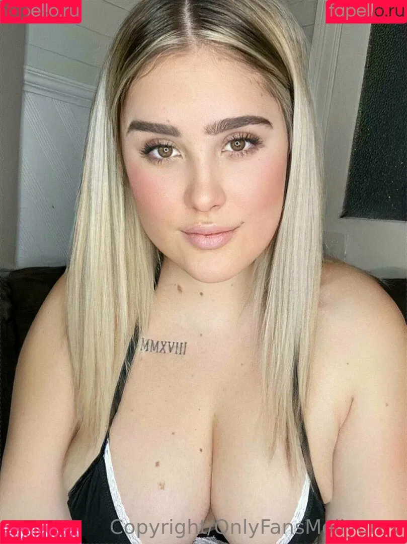 itsmollygrey Onlyfans Photo Gallery 