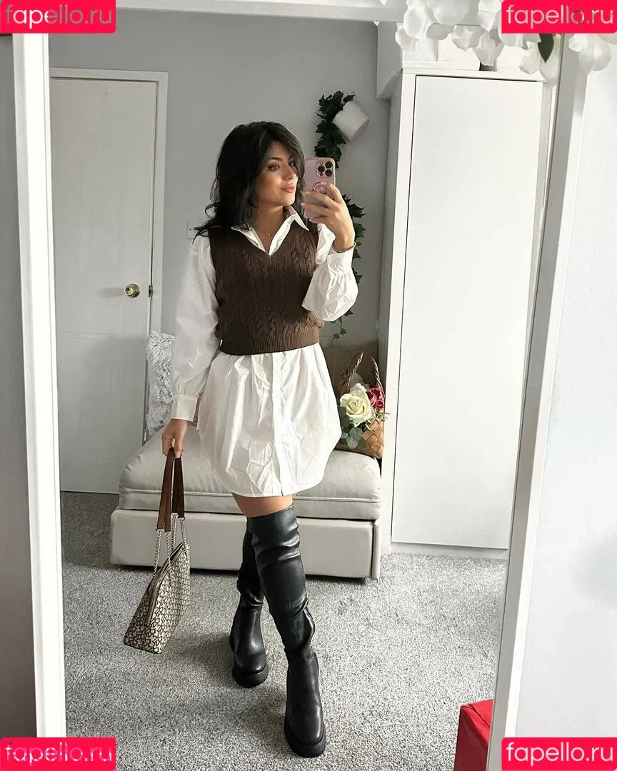Lily Fiore Onlyfans Photo Gallery 