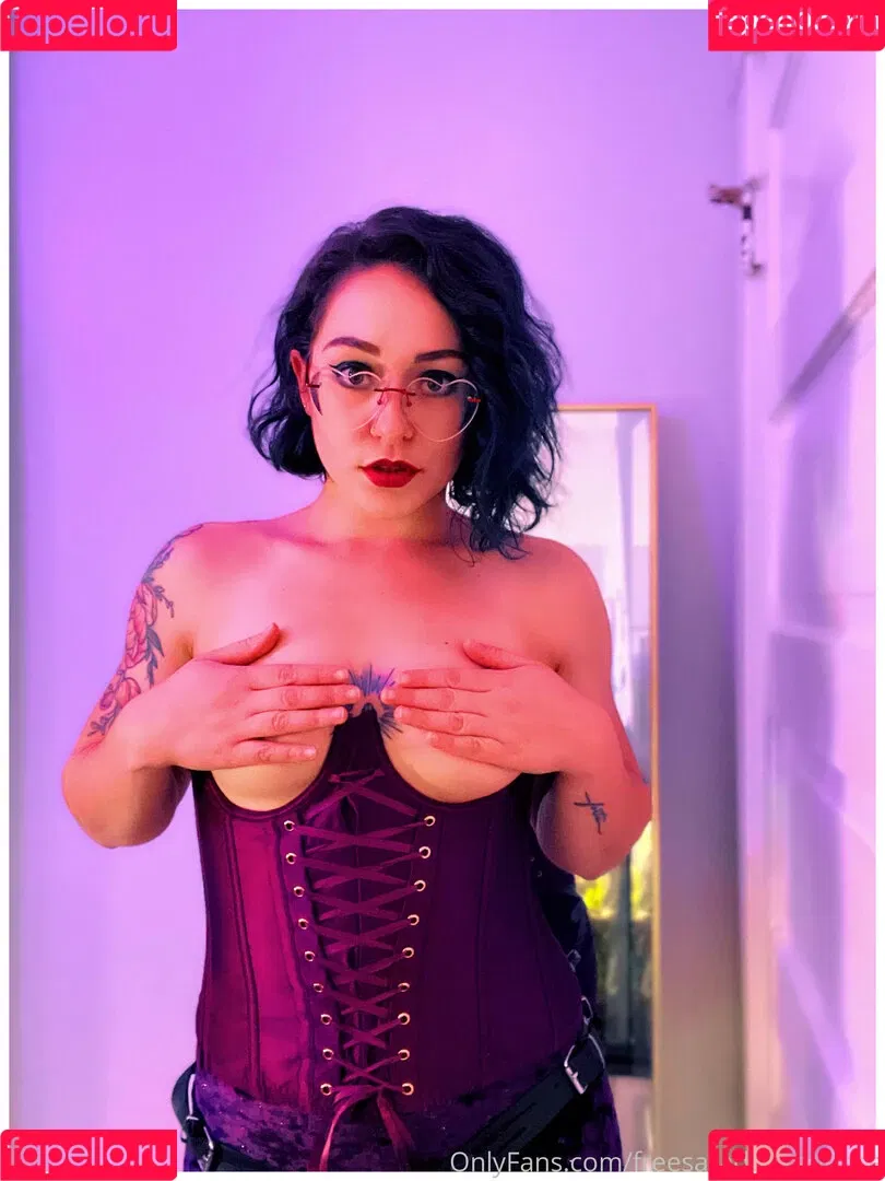 freesaradoesscience Onlyfans Photo Gallery 