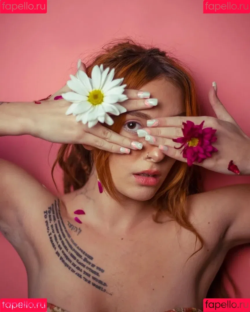 Eliza Grace Onlyfans Photo Gallery 