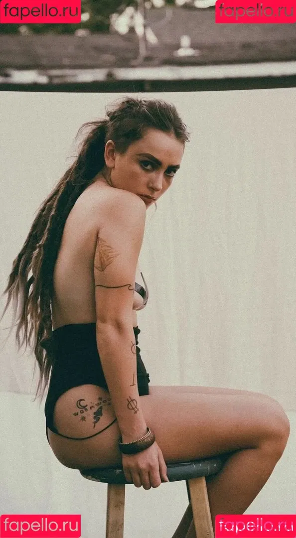Eliza Grace Onlyfans Photo Gallery 