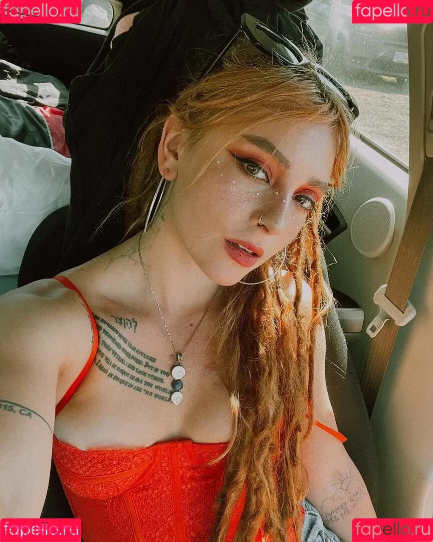 Eliza Grace Onlyfans Photo Gallery 