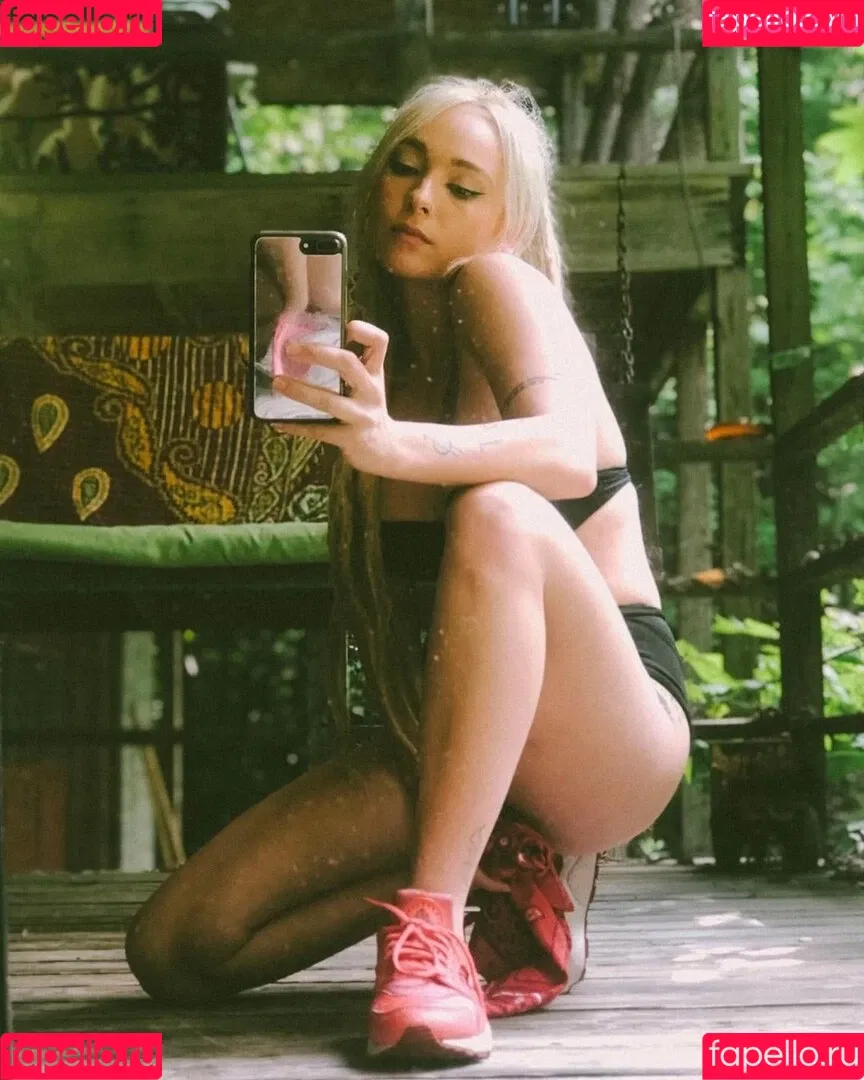 Eliza Grace Onlyfans Photo Gallery 