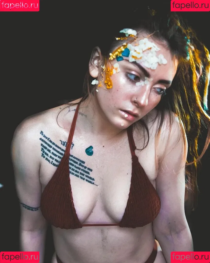 Eliza Grace Onlyfans Photo Gallery 