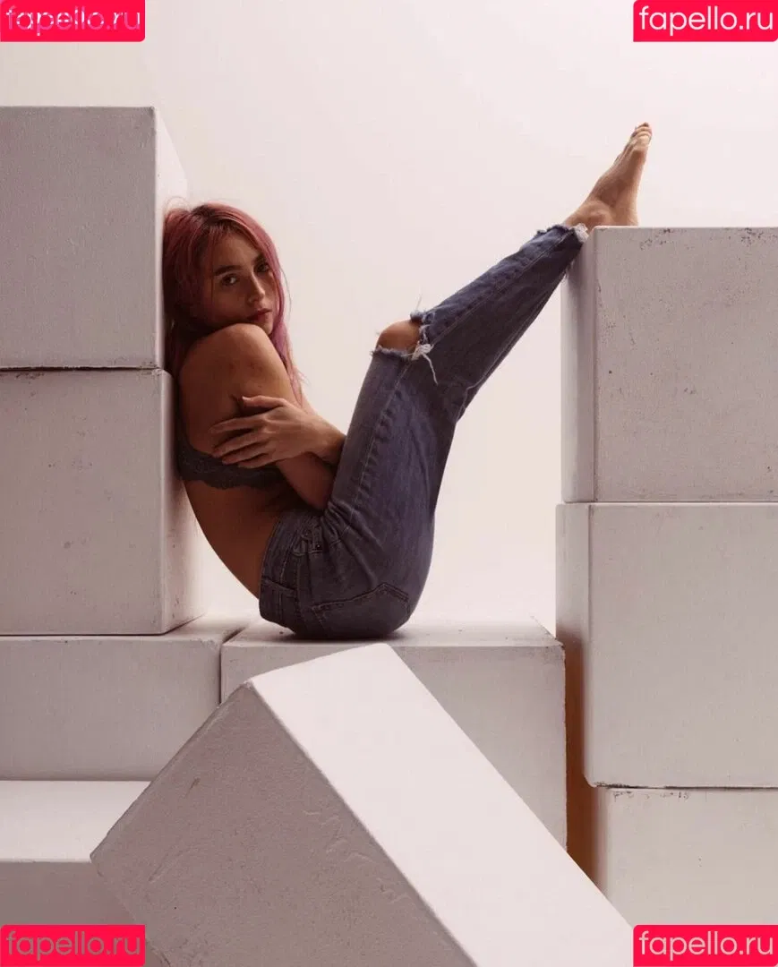 Eliza Grace Onlyfans Photo Gallery 