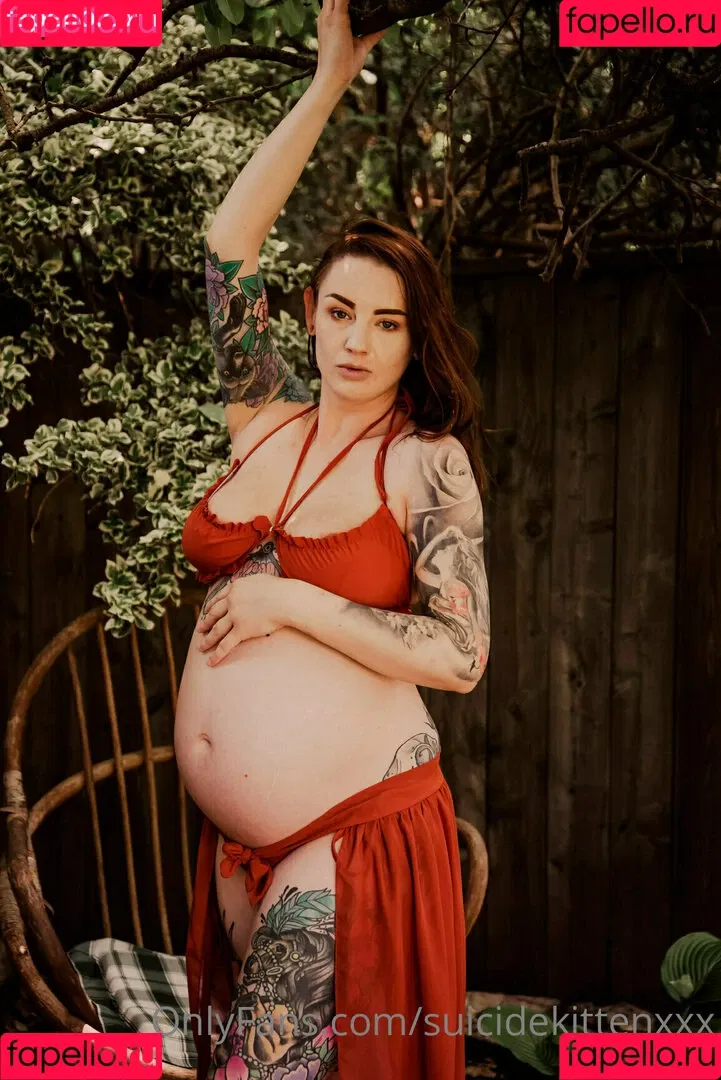 suicidekittenxxx Onlyfans Photo Gallery 