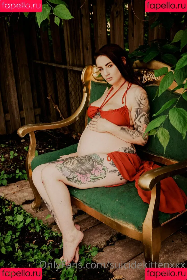 suicidekittenxxx Onlyfans Photo Gallery 