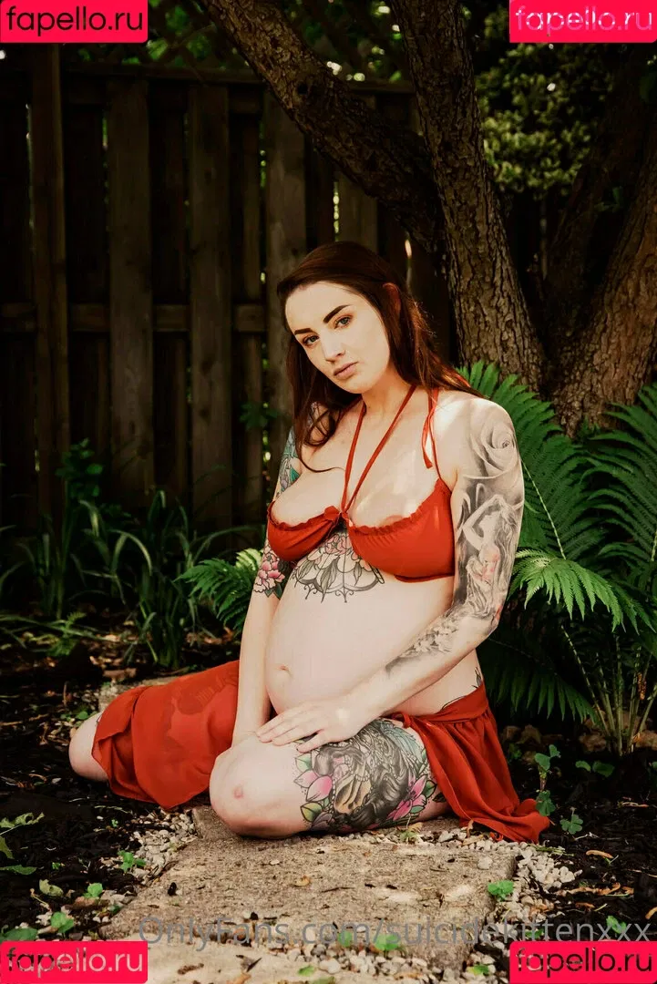 suicidekittenxxx Onlyfans Photo Gallery 