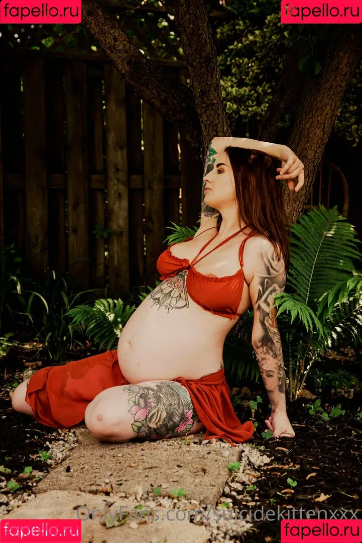 suicidekittenxxx Onlyfans Photo Gallery 