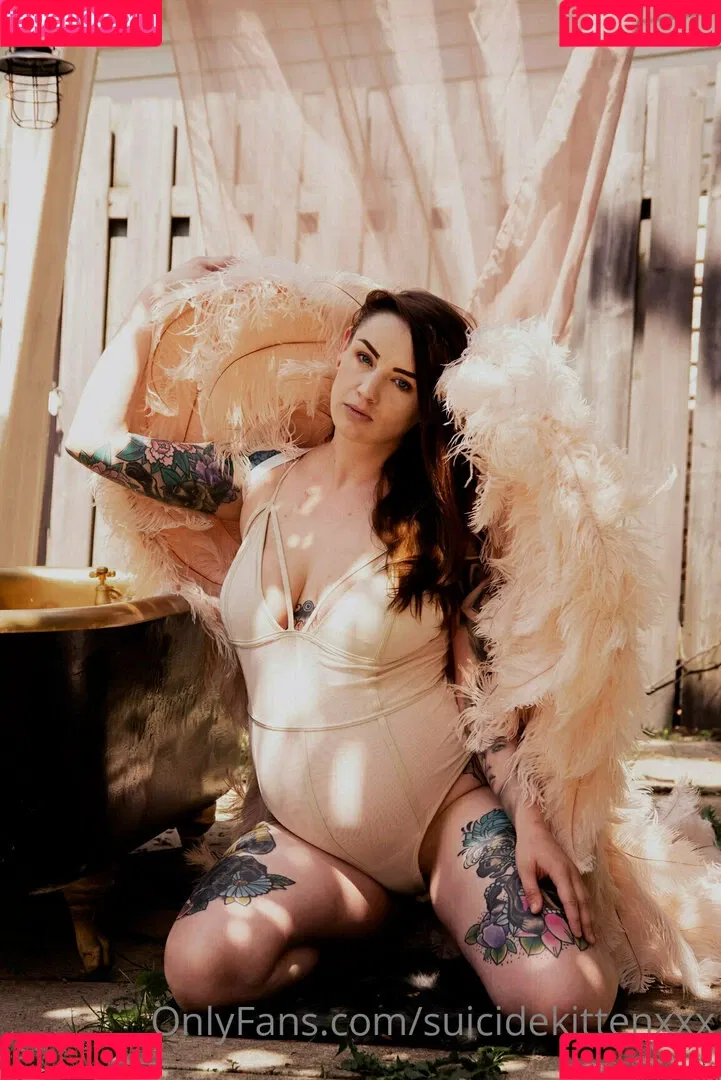 suicidekittenxxx Onlyfans Photo Gallery 