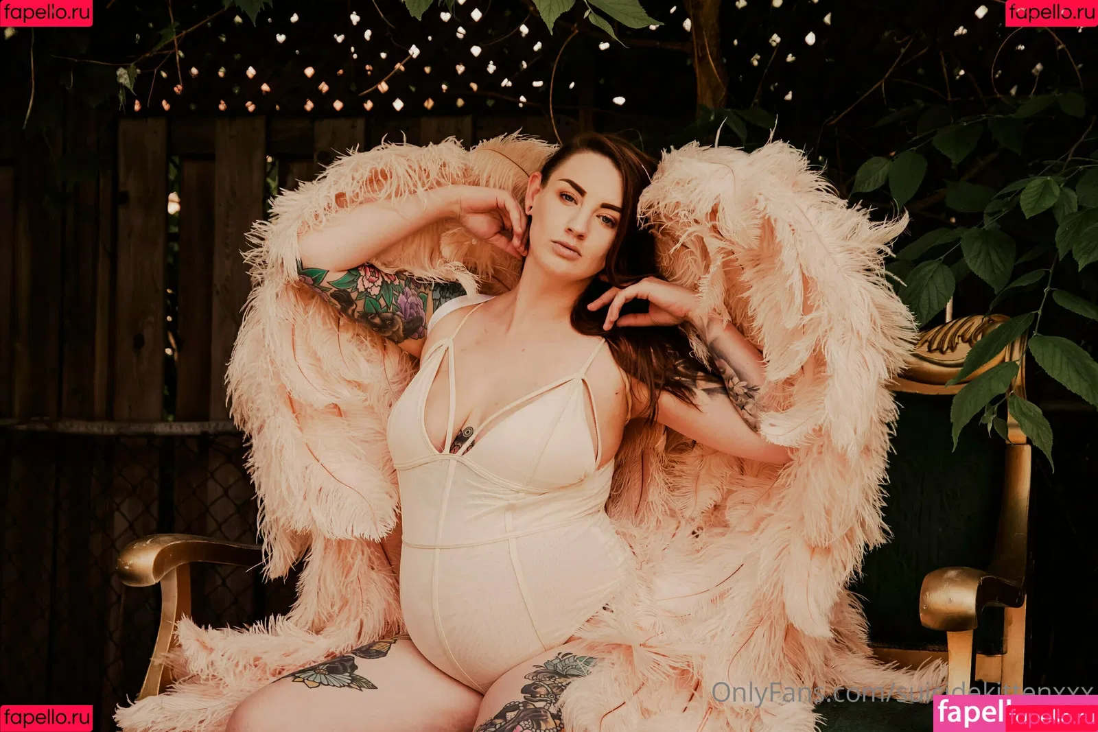 suicidekittenxxx Onlyfans Photo Gallery 