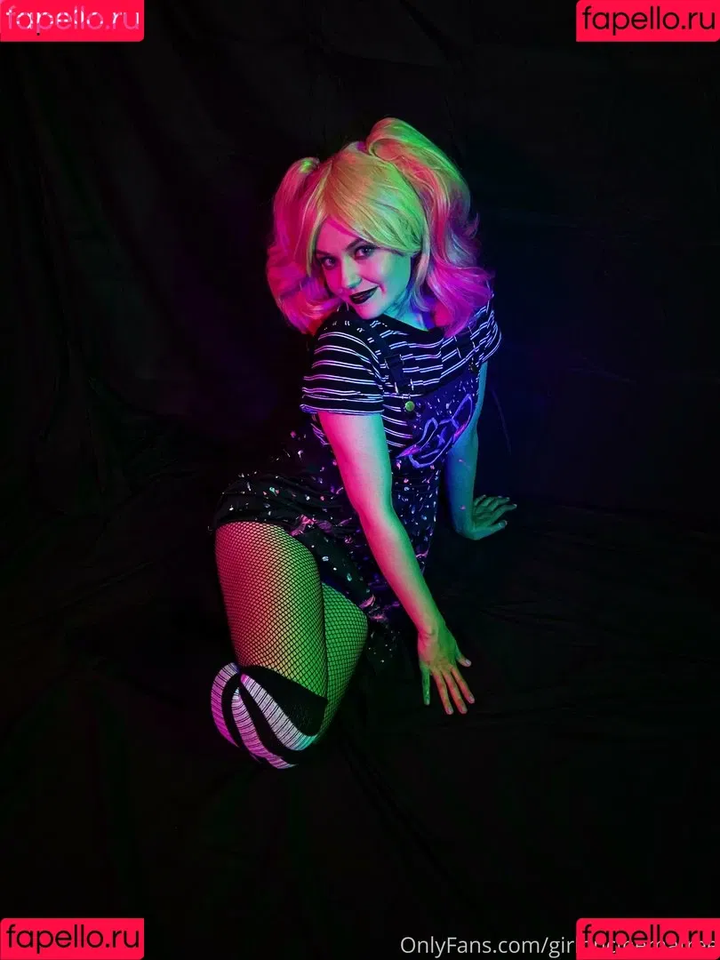 girloncinema Onlyfans Photo Gallery 
