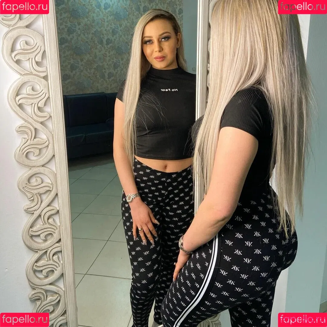 Islem Souilem Onlyfans Photo Gallery 