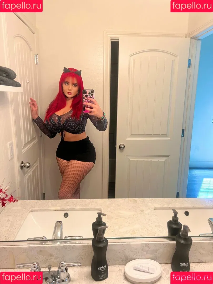 brienightwood Onlyfans Photo Gallery 
