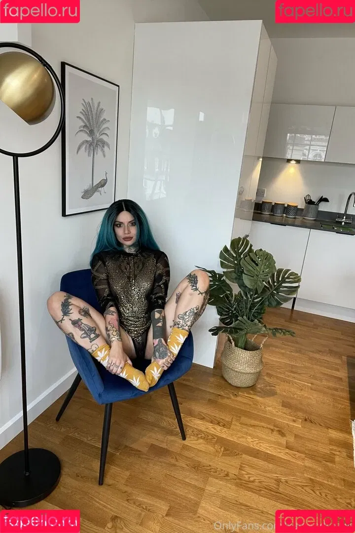Katsandcrows Onlyfans Photo Gallery 