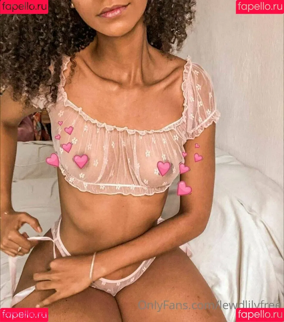 lewdlilyfree Onlyfans Photo Gallery 