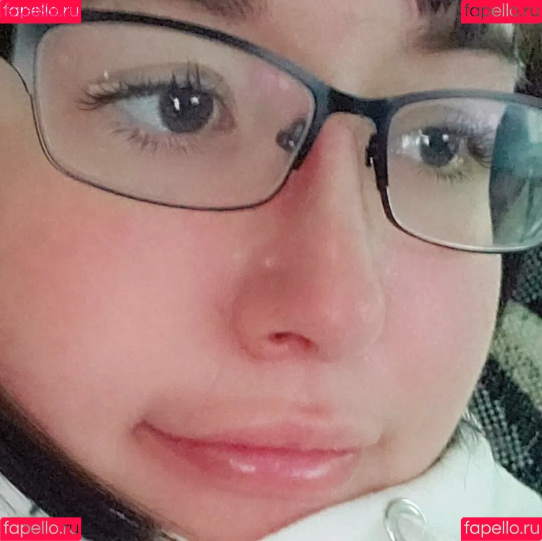 yureta2 Onlyfans Photo Gallery 