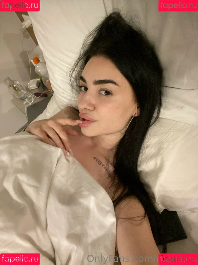 manichx Onlyfans Photo Gallery 