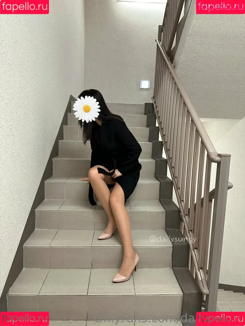 dailysungy Onlyfans Photo Gallery 