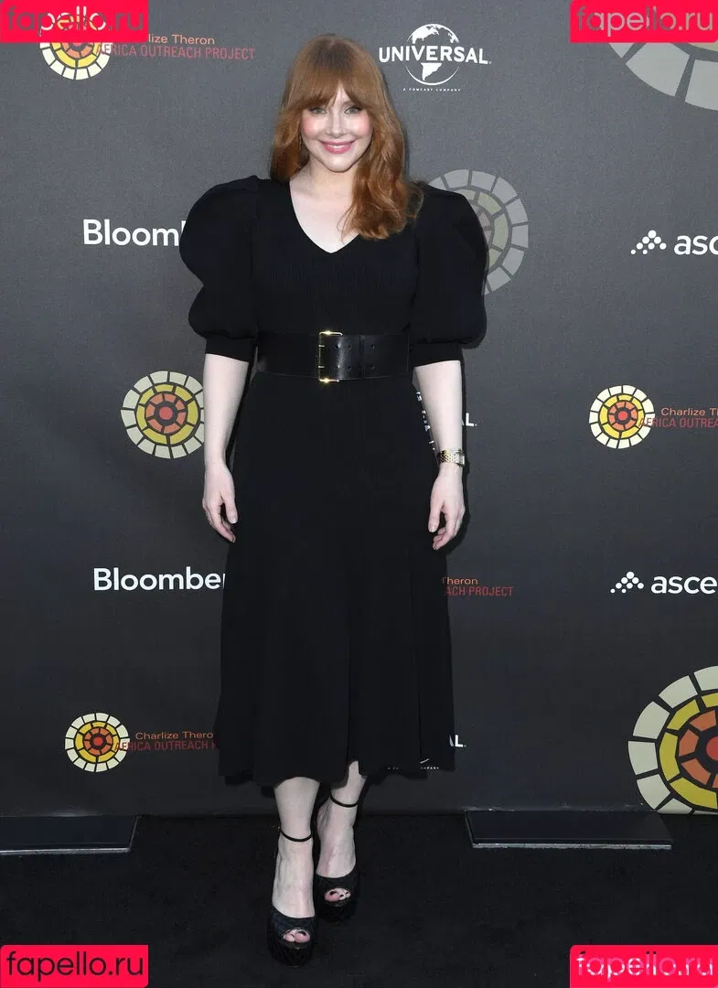 Bryce Dallas Howard Onlyfans Photo Gallery 