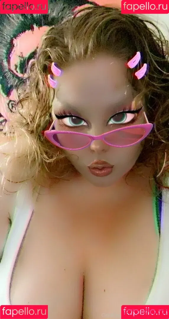 lucylucious01 Onlyfans Photo Gallery 
