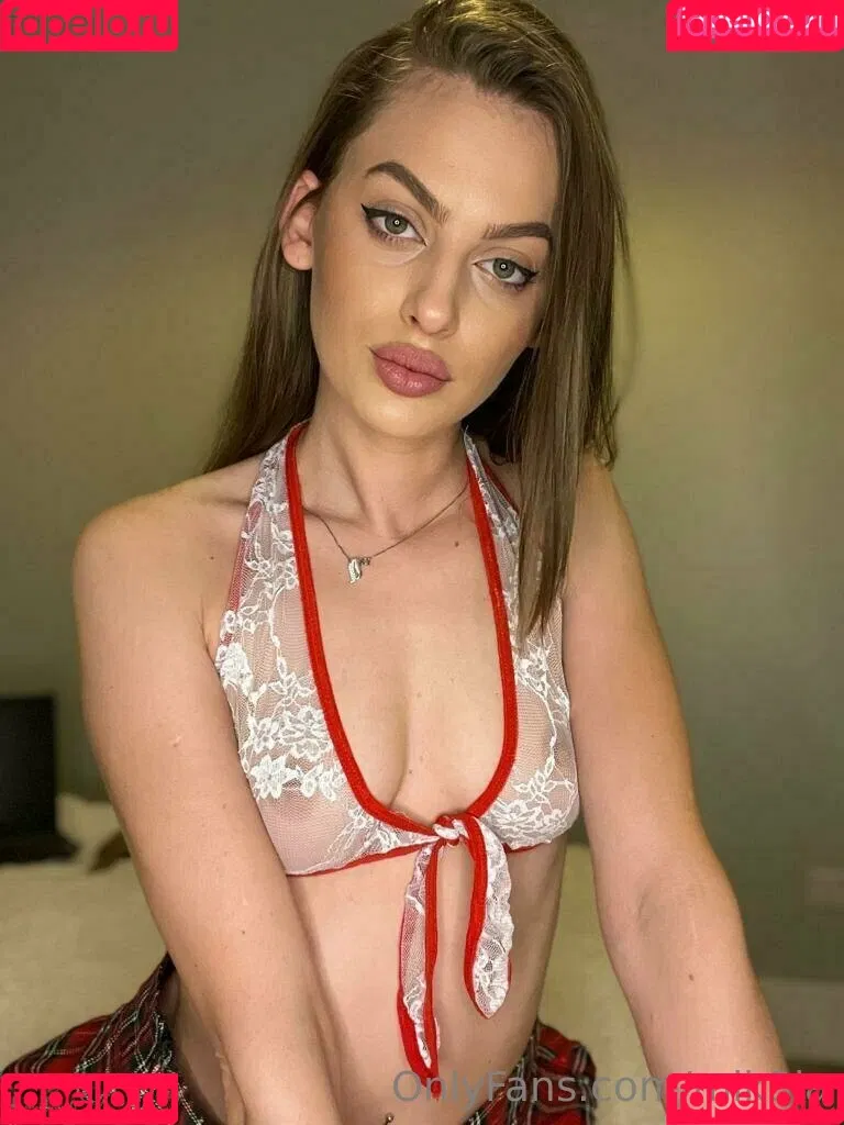 mik3la Onlyfans Photo Gallery 