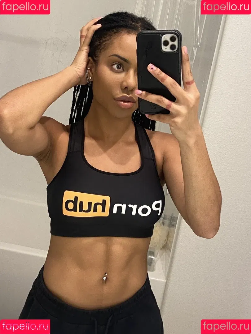 Kira Noir Onlyfans Photo Gallery 