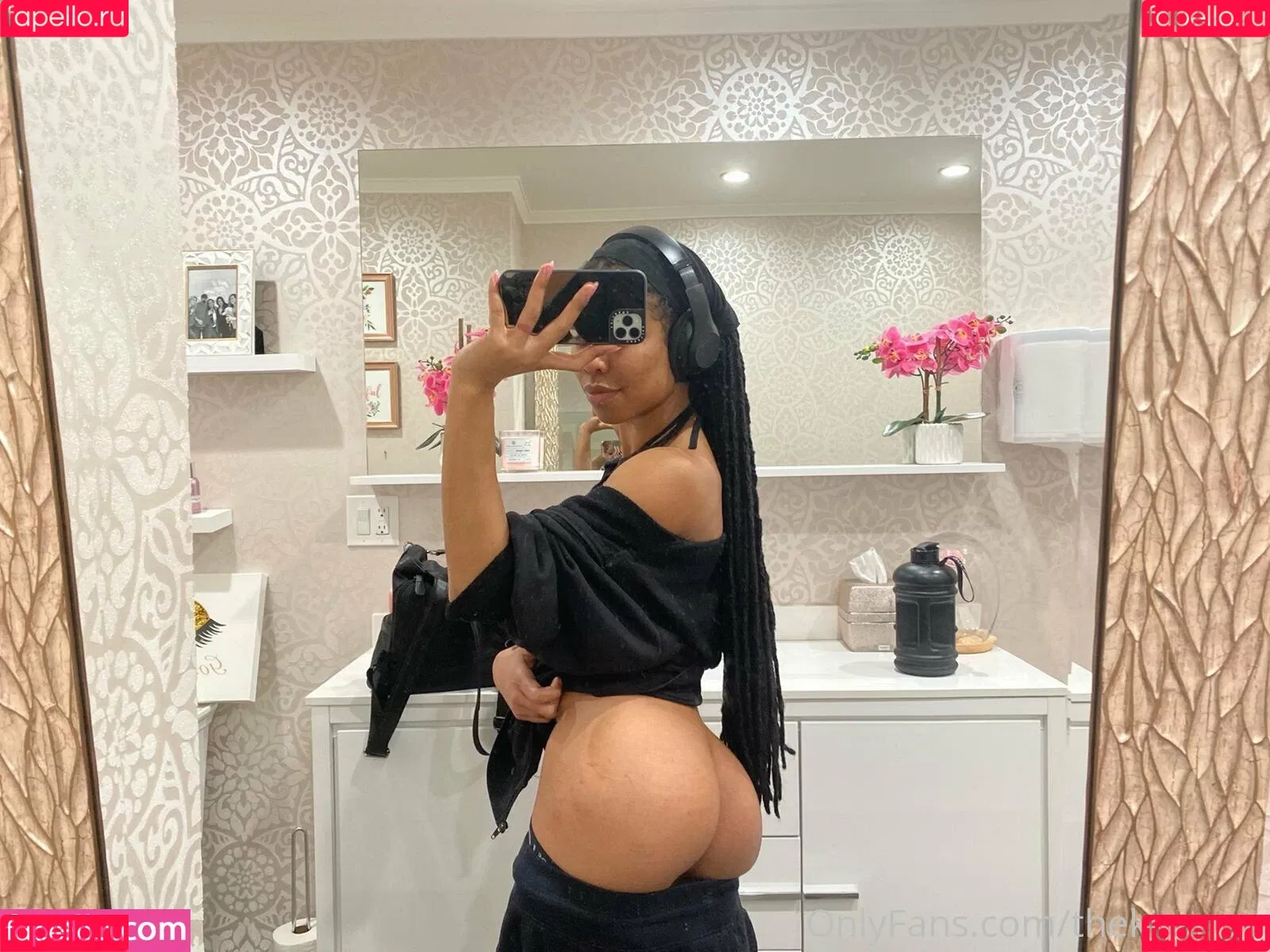 Kira Noir Onlyfans Photo Gallery 