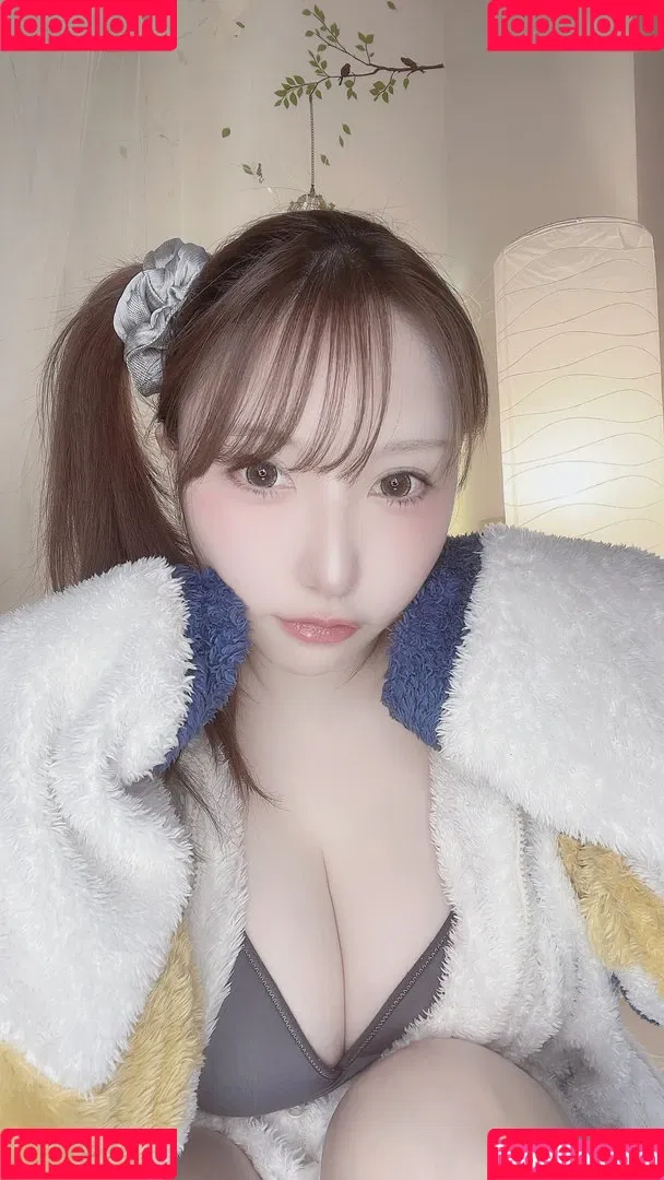 Saku Onlyfans Photo Gallery 